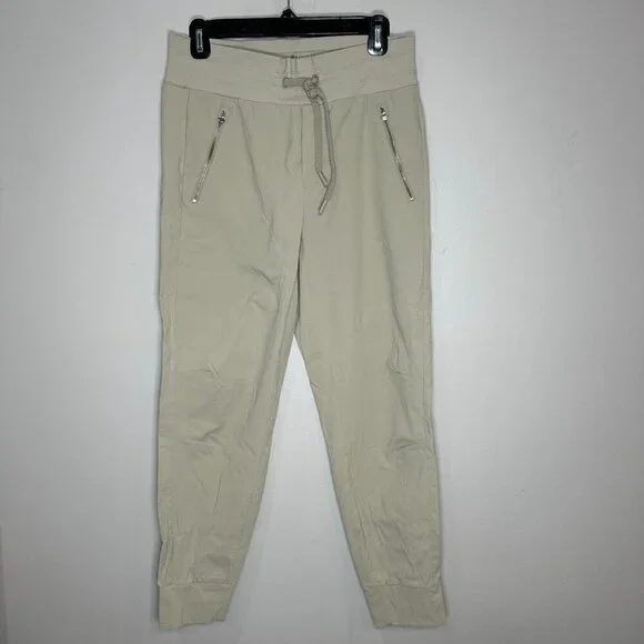 Athleta Trekkie Mid Rise Legacy Jogger SIze 6 Ripstop Athleisure Light Khaki - Picture 2 of 12